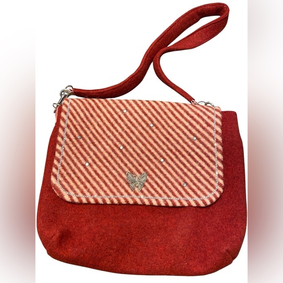homemade Sweaters - Hand Made with love, Red Striped Shoulder Bag with Butterfly! Boho hippie​